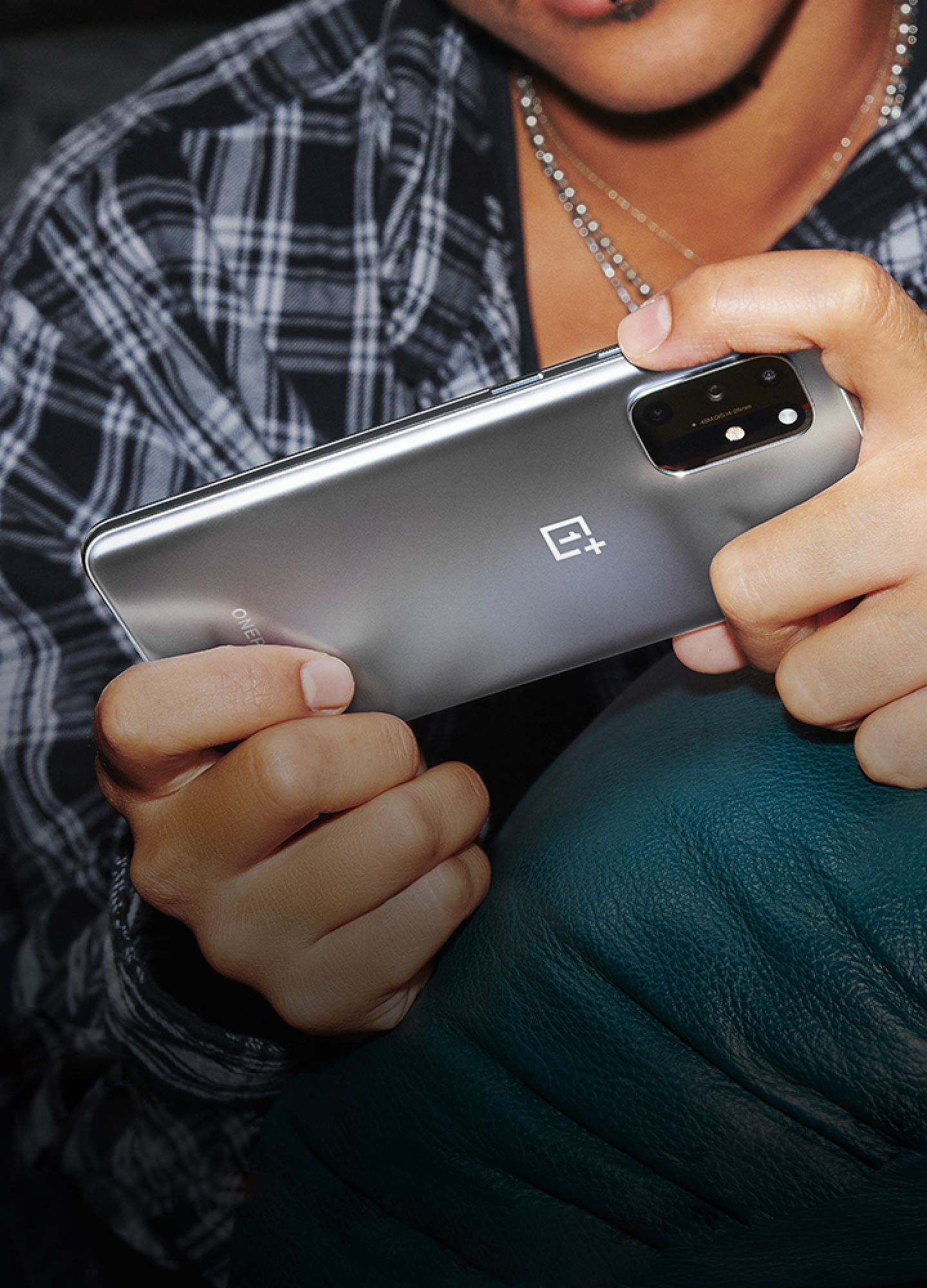 Купить смартфон OnePlus 8T в Екатеринбурге